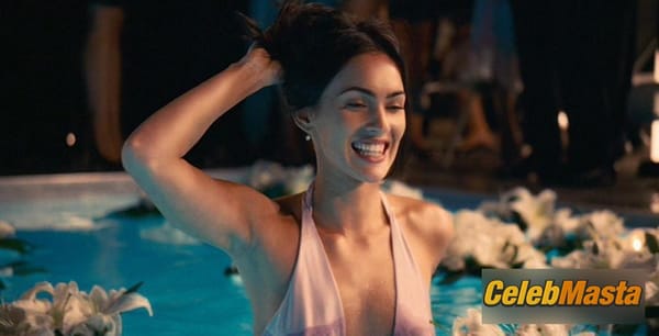 Megan Fox Scene Photos Gallery from How To Lose Friends And Alienate People photo 3