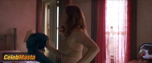 Amy Adams Photo Set from The Woman In The Window photo 12