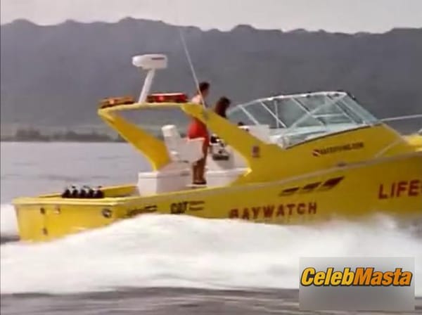 Krista Allen Scene Photos Gallery from Baywatch photo 27