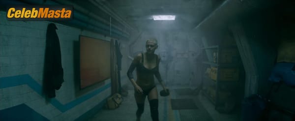 Kristen Stewart Photos from Underwater photo 9