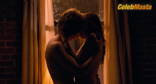 Kristen Stewart Photos from Adventureland photo 2