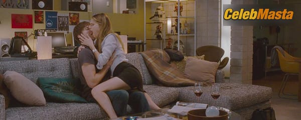 Lake Bell Photos from No Strings Attached photo 2