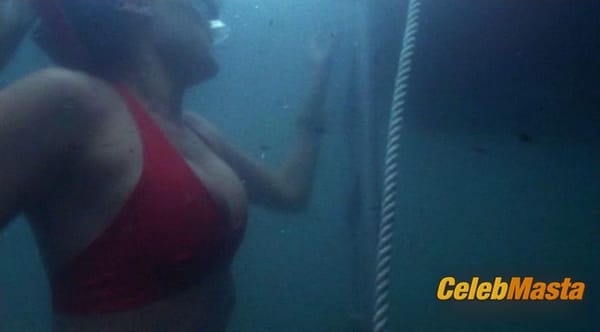 Lake Bell Photos from Surface photo 5