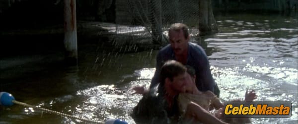 Lea Thompson Photo Set from Jaws 3-d photo 6