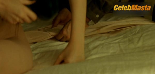 Leelee Sobieski Photo Collection from L’ Idole photo 6