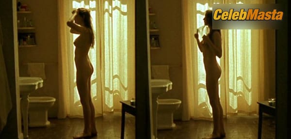 Leelee Sobieski Photo Collection from L’ Idole photo 9