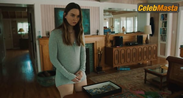 Liana Liberato Photo Set from The Beach House photo 13