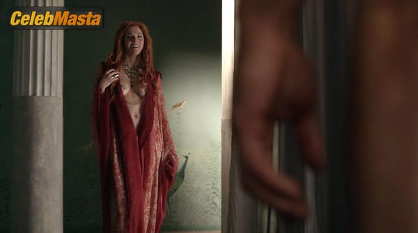 Lucy Lawless Photo Gallery from Spartacus photo 32
