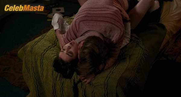 Maisie Williams Photo Gallery from The Falling photo 9