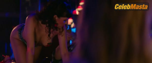 Lucy Hale Photo Collection from A Nice Girl Like You photo 8