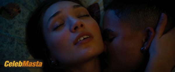 Maddie Ziegler Scene Photos Gallery from Fitting In photo 27