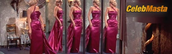 Marilyn Monroe Photo Gallery from How To Marry A Millionaire photo 5