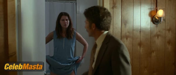 Mary Elizabeth Winstead Photo Set from Faults photo 6