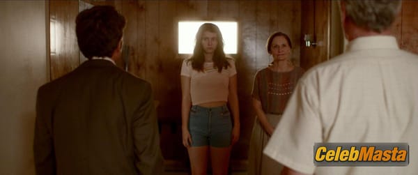 Mary Elizabeth Winstead Photo Set from Faults photo 24