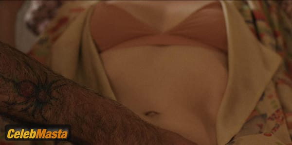Michelle Williams Scene Photos Gallery from Dying for Sex photo 64