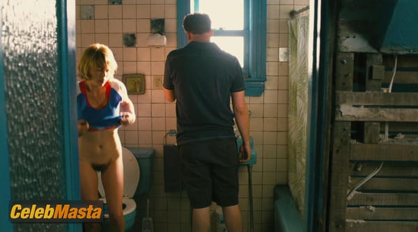 Michelle Williams Photo Gallery from Take This Waltz photo 5