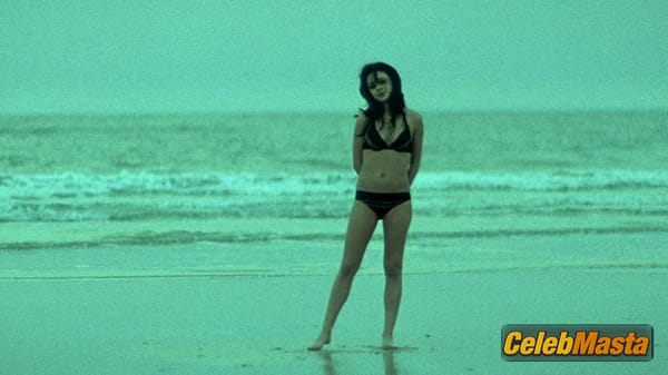 Mila Kunis Photos from Moving Mcallister photo 1