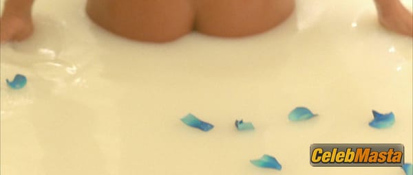 Monica Bellucci Photo Gallery from Asterix & Obelix Mission Cleopatre photo 1