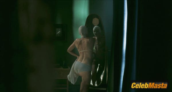 Naomi Watts Scene Photos Gallery from Goodnight Mommy photo 17