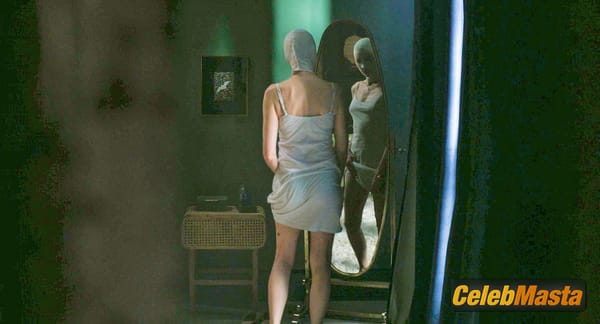 Naomi Watts Scene Photos Gallery from Goodnight Mommy photo 34