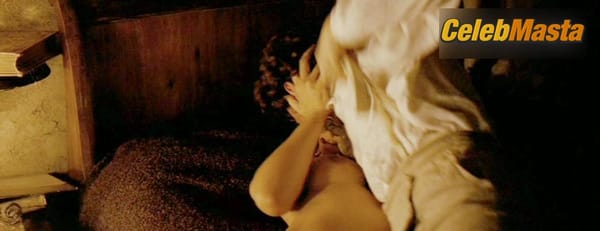 Monica Bellucci Photo Set from Napoleon Et Moi photo 6