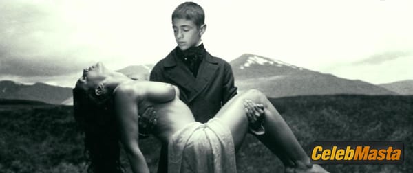 Monica Bellucci Scene Photos Gallery from Malena photo 8
