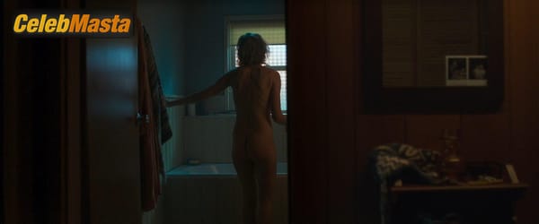 Naomi Watts Photo Collection from Infinite Storm photo 6