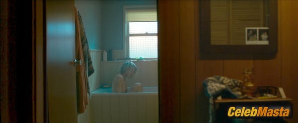 Naomi Watts Photo Collection from Infinite Storm photo 11