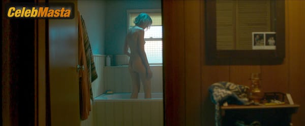 Naomi Watts Photo Collection from Infinite Storm photo 16