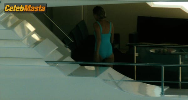Naomi Watts Photo Gallery from Diana photo 6