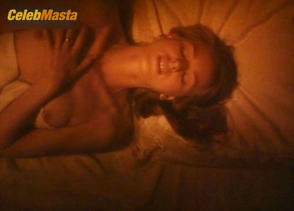 Naomi Watts Photo Collection from Gross Misconduct photo 7