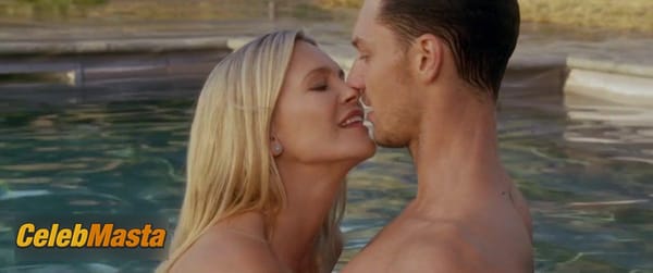 Natasha Henstridge Photos from House Red photo 9