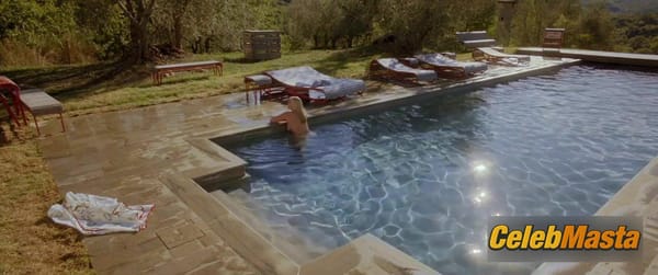 Natasha Henstridge Photos from House Red photo 10