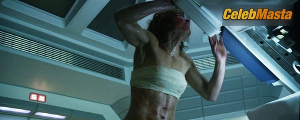 Noomi Rapace Scene Photos Gallery from Prometheus photo 5