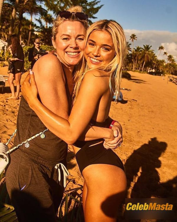 Olivia Dunne Photo Gallery from Sports Illustrated Swimsuit 2023 photo 10