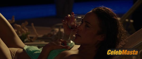 Paula Patton Photos from Traffik photo 14