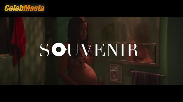 Paulina Gaitan Photos from Souvenir photo 14