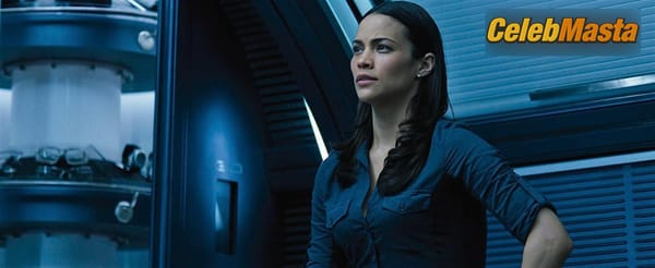 Paula Patton Scene Photos Gallery from Mission Impossible – Ghost Protocol photo 11