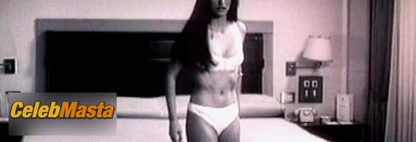 Penelope Cruz Photo Gallery from El Amor Perjudica Seriamente La Salud photo 6