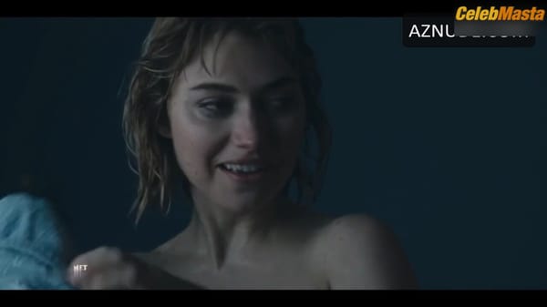 Pop Lara Photo Gallery from Spitting Ldam photo 8