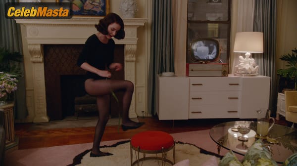 Rachel Brosnahan Photo Gallery from The Marvelous Mrs. Maisel photo 35