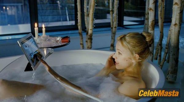 Rachel McAdams Photo Set from Passion photo 9