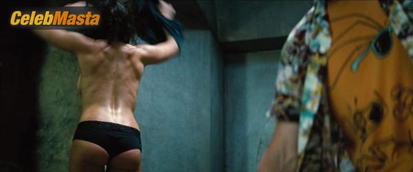Rebecca Ferguson Photos from Mission Impossible – Rogue Nation photo 18