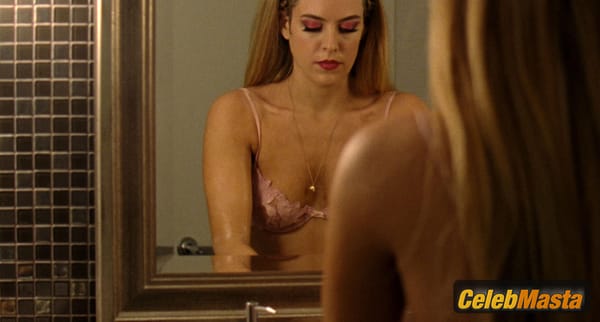 Riley Keough Photo Collection from Zola photo 5