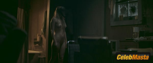 Riley Keough Photos from Hold The Dark photo 4