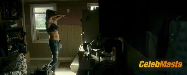 Rosario Dawson Scene Photos Gallery from Explicit Ills photo 4