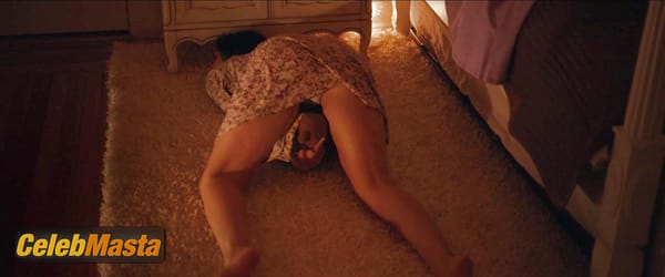 Sarah Silverman Photo Collection from I Smile Back photo 52