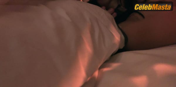Photo Gallery: Sarah Shahi in Sex/life photo 81