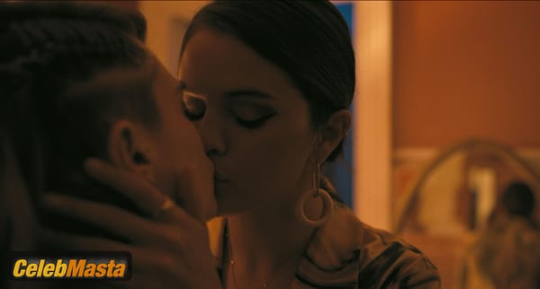 Selena Gomez Photo Gallery from Only Murders In The Building photo 24