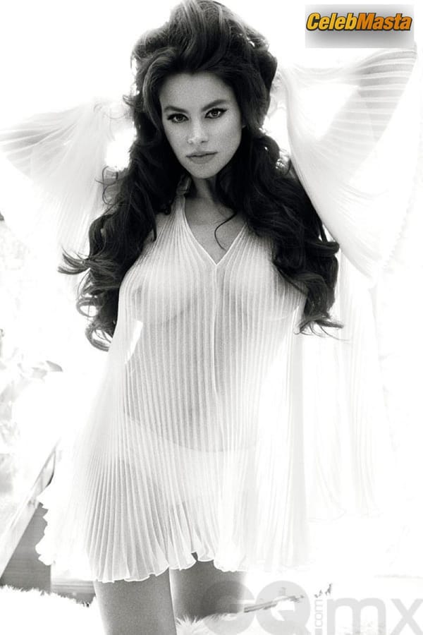 Sofia Vergara Photo Set from Revista Gq photo 2
